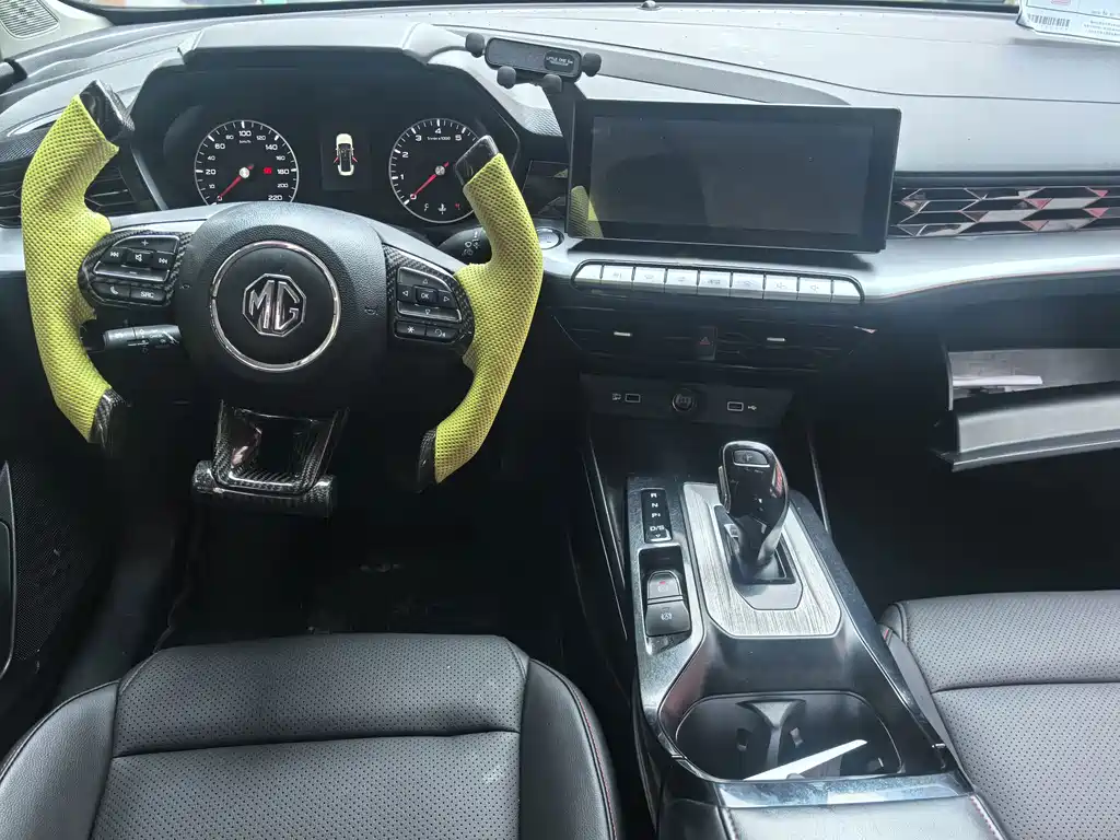 MG MG5 - фото 6