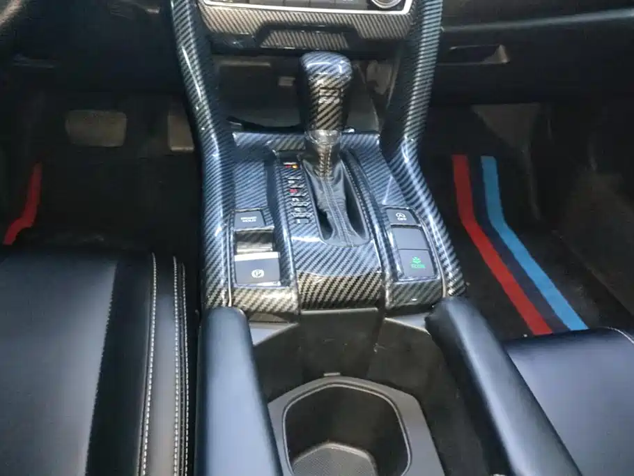 Honda Civic — миниатюра 16