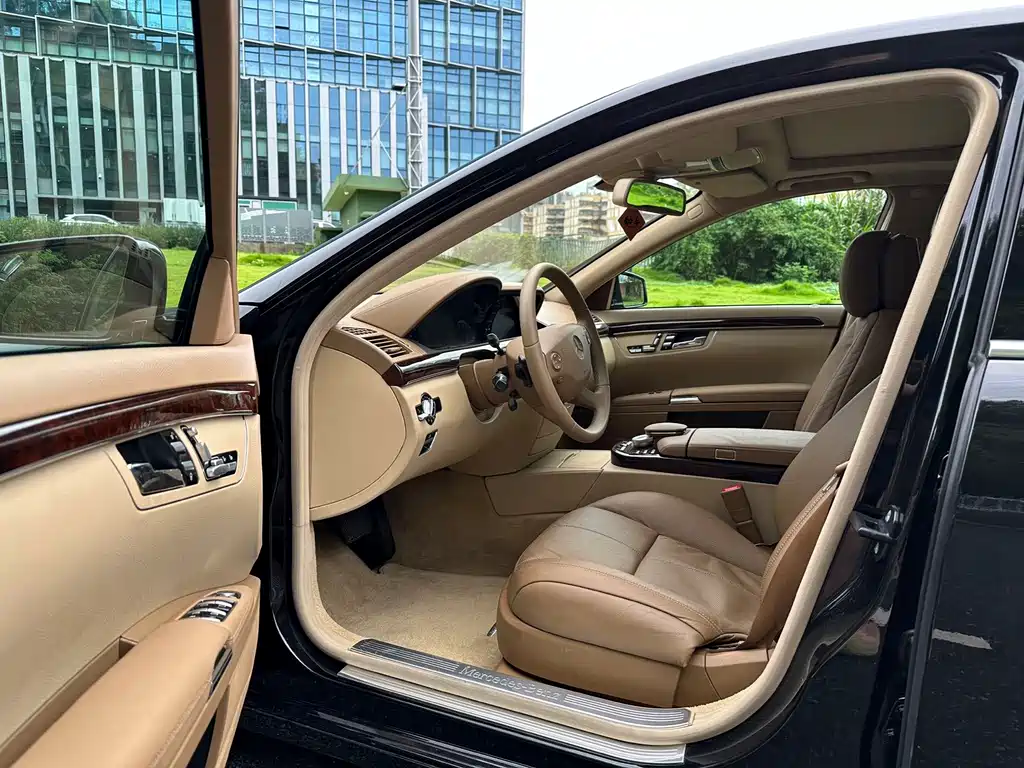 Mercedes-Benz S-Class — миниатюра 4