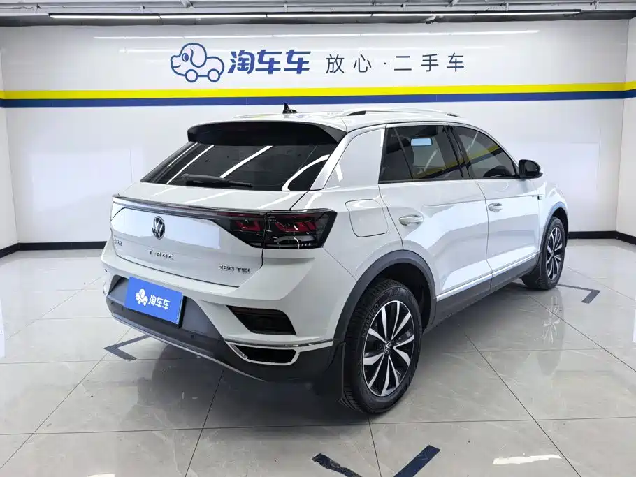 Volkswagen T-Roc — миниатюра 3