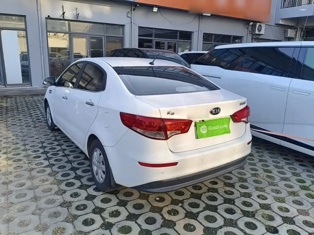 Kia K2 — миниатюра 5