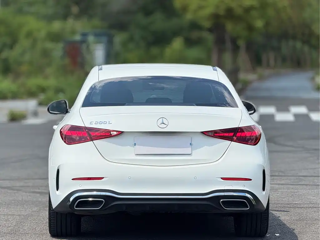 Mercedes-Benz C-Class — миниатюра 15