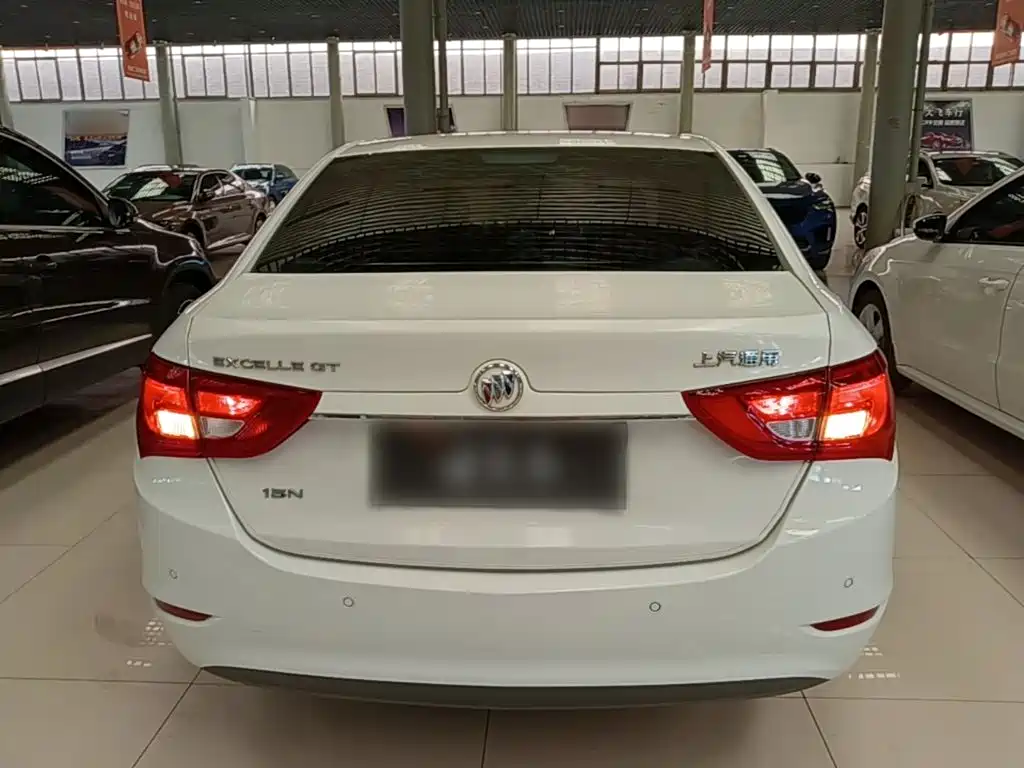 Buick Excelle — миниатюра 6