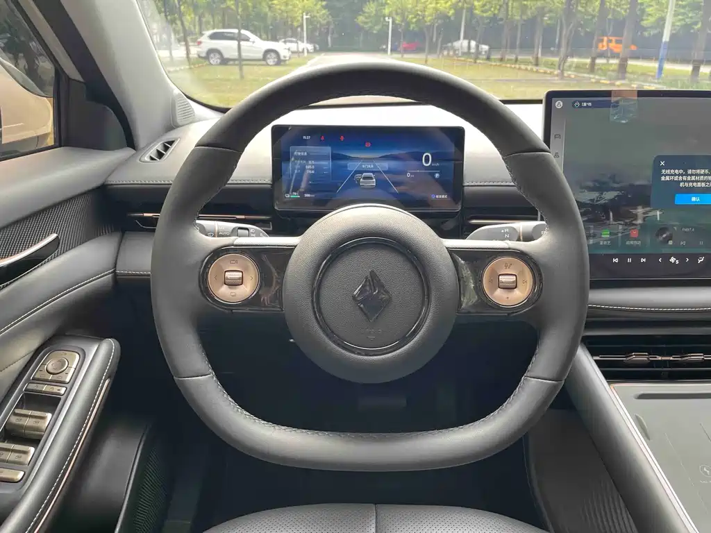 Baojun Yunhai — миниатюра 15