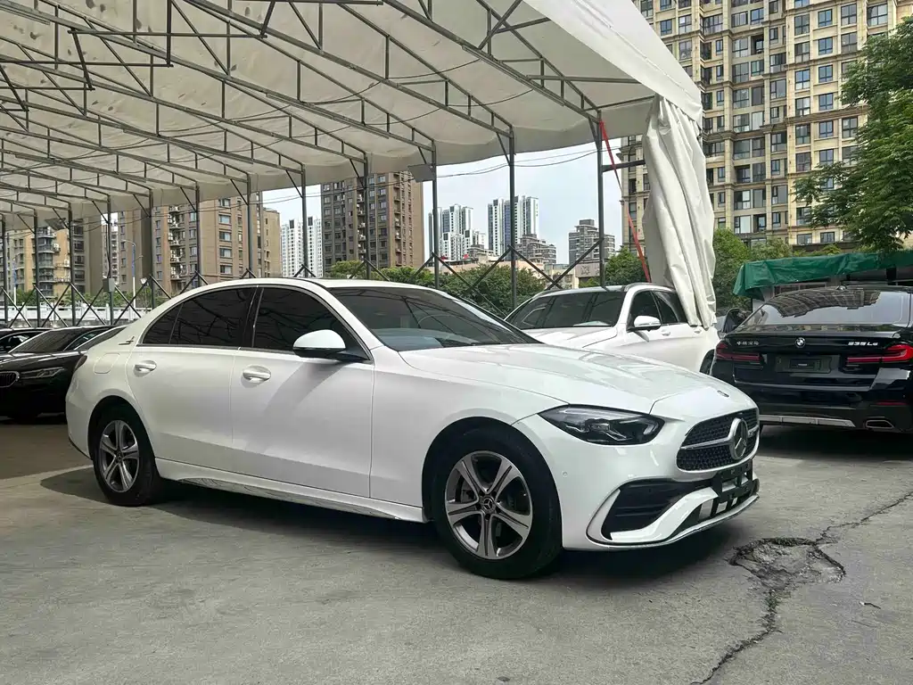 Mercedes-Benz C-Class 2022
