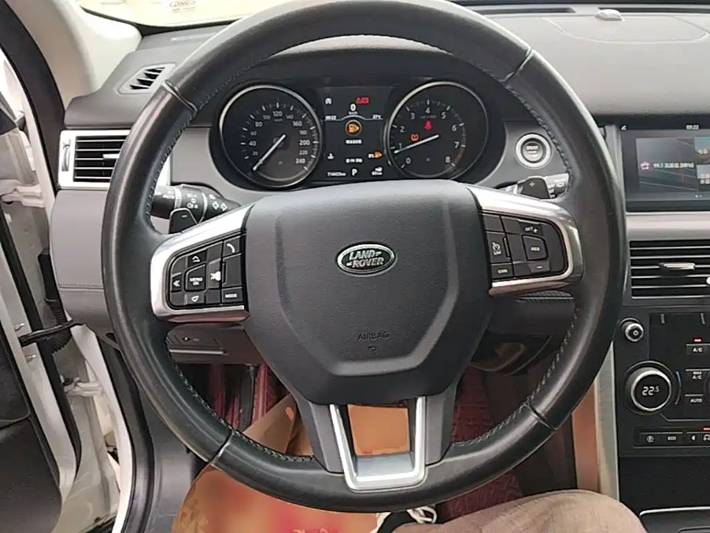 Land Rover Discovery Sport — миниатюра 11