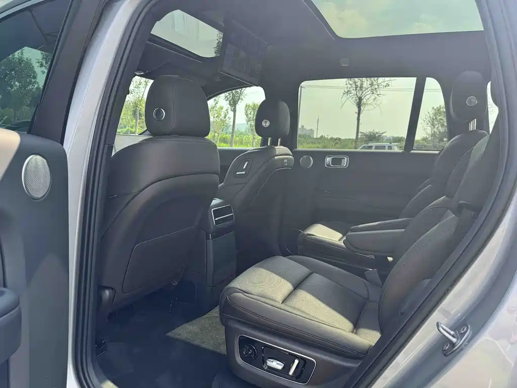 Li Auto Li L9 — миниатюра 17