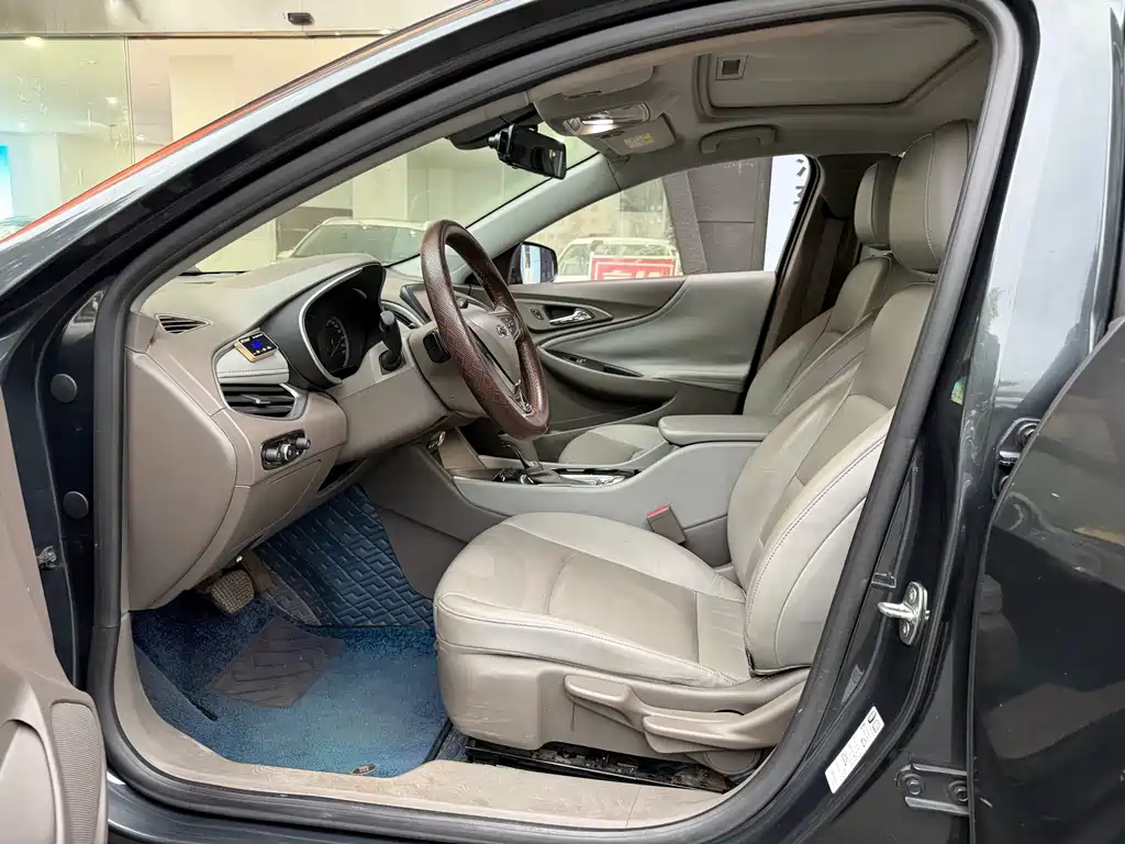 Chevrolet Malibu XL — миниатюра 9