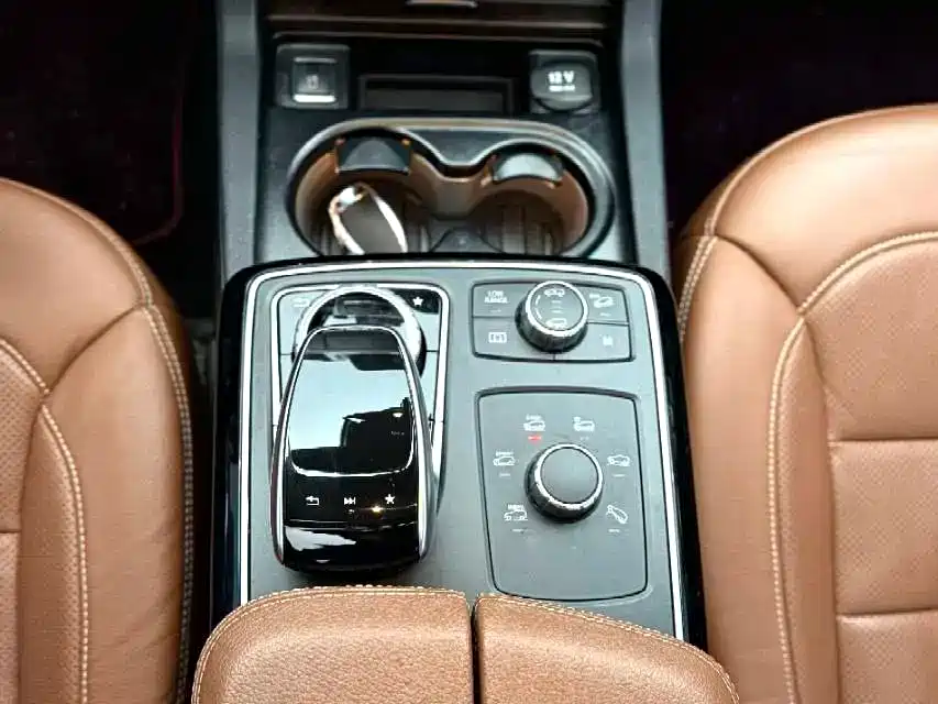 Mercedes-Benz GLS — миниатюра 7