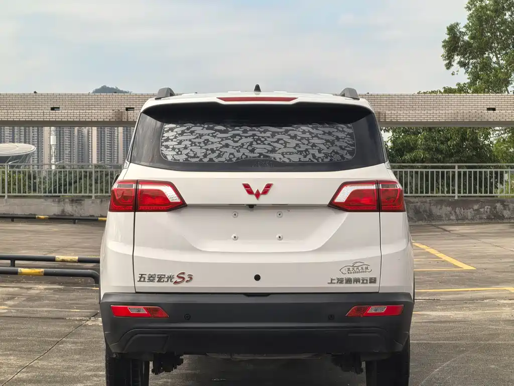 WULING WULING HONGGUANG S3