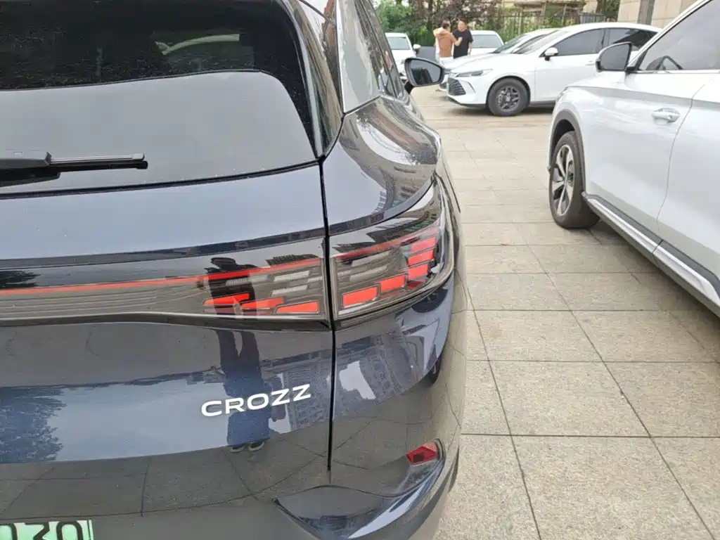 Volkswagen ID.4 Crozz — миниатюра 8