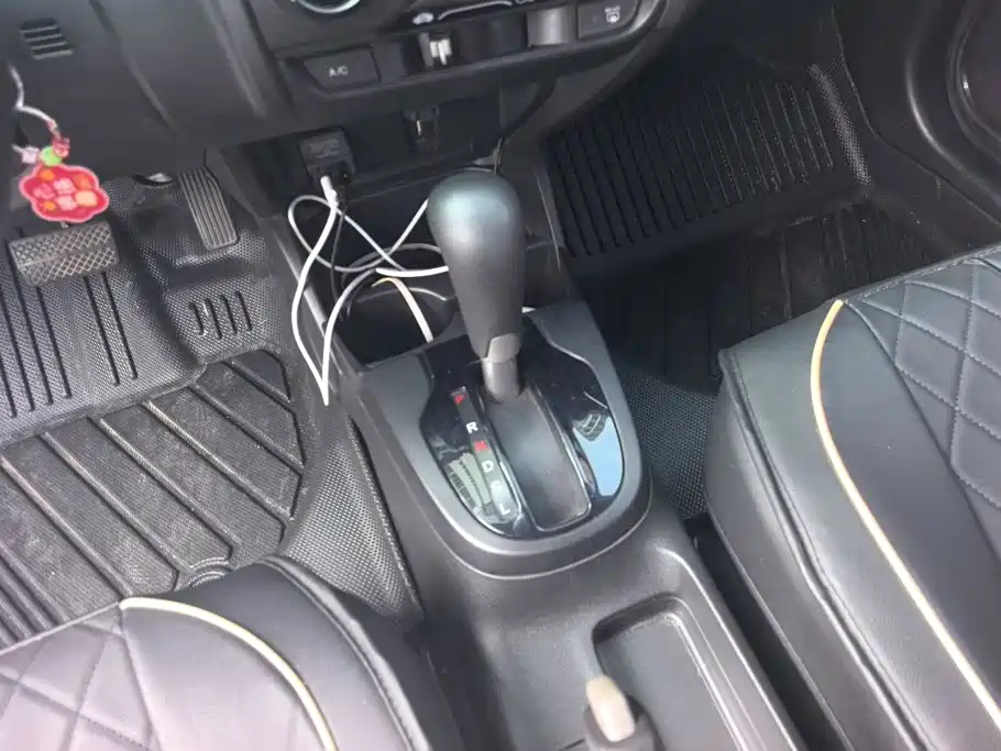 Honda Fit — миниатюра 16