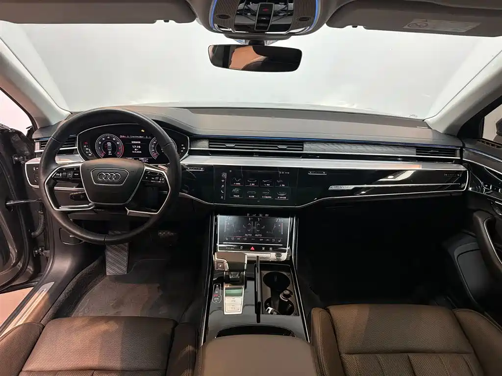 Audi A8 — миниатюра 6
