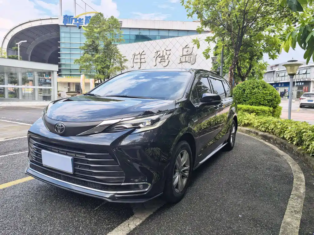 Toyota Sienna