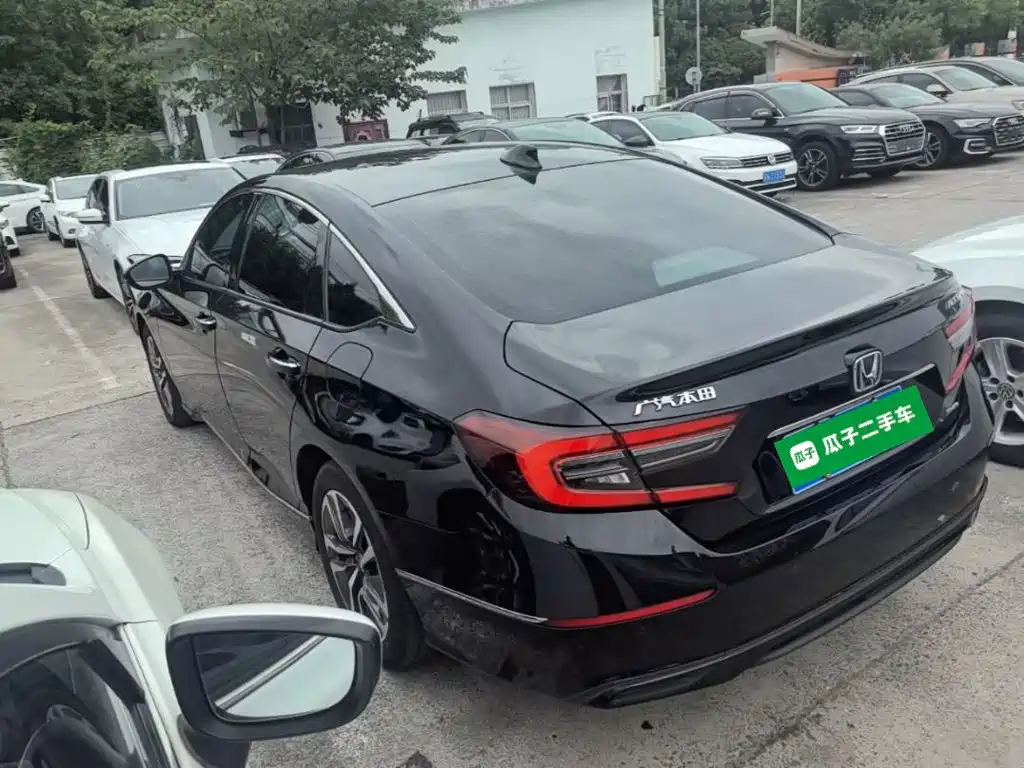 Honda Accord — миниатюра 5