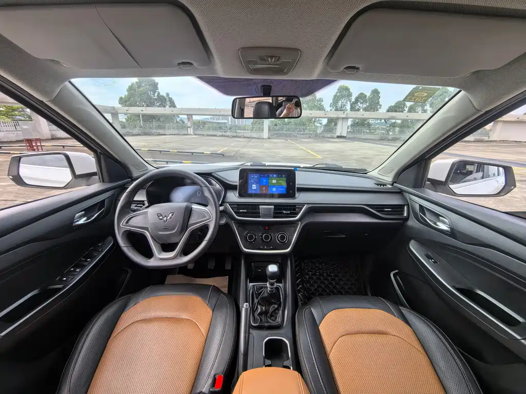 WULING WULING HONGGUANG S3