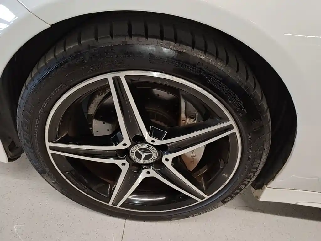 Mercedes-Benz C-Class (Import) — миниатюра 23