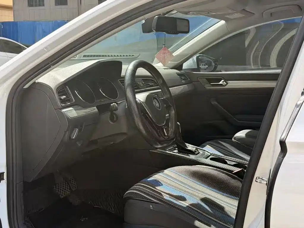 Volkswagen Lamando — миниатюра 7