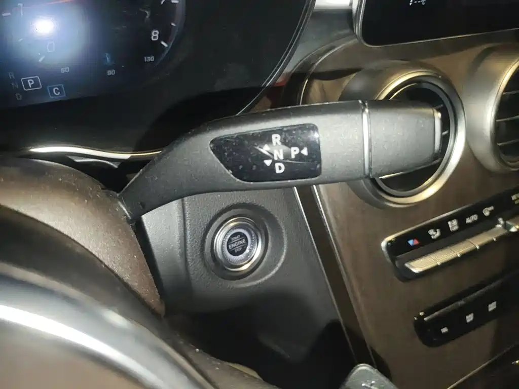 Mercedes-Benz GLC — миниатюра 7