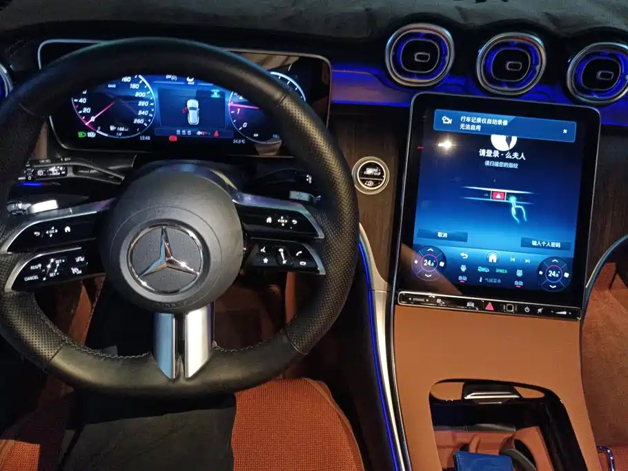 Mercedes-Benz GLC — миниатюра 11