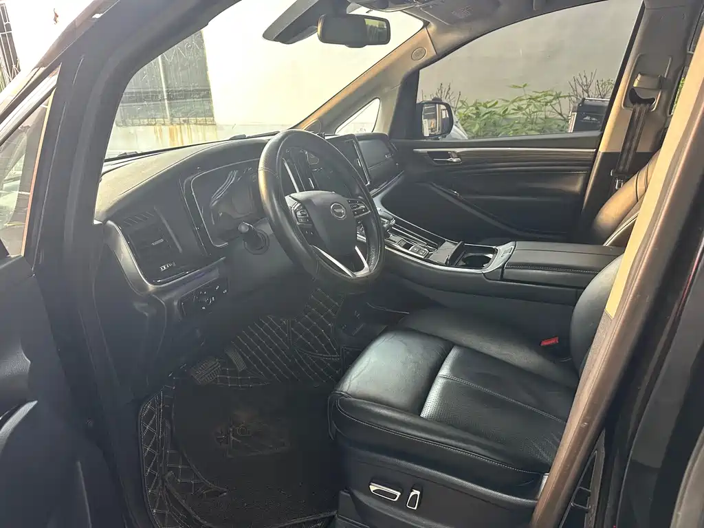 GAC Motor Trumpchi M8 — миниатюра 4