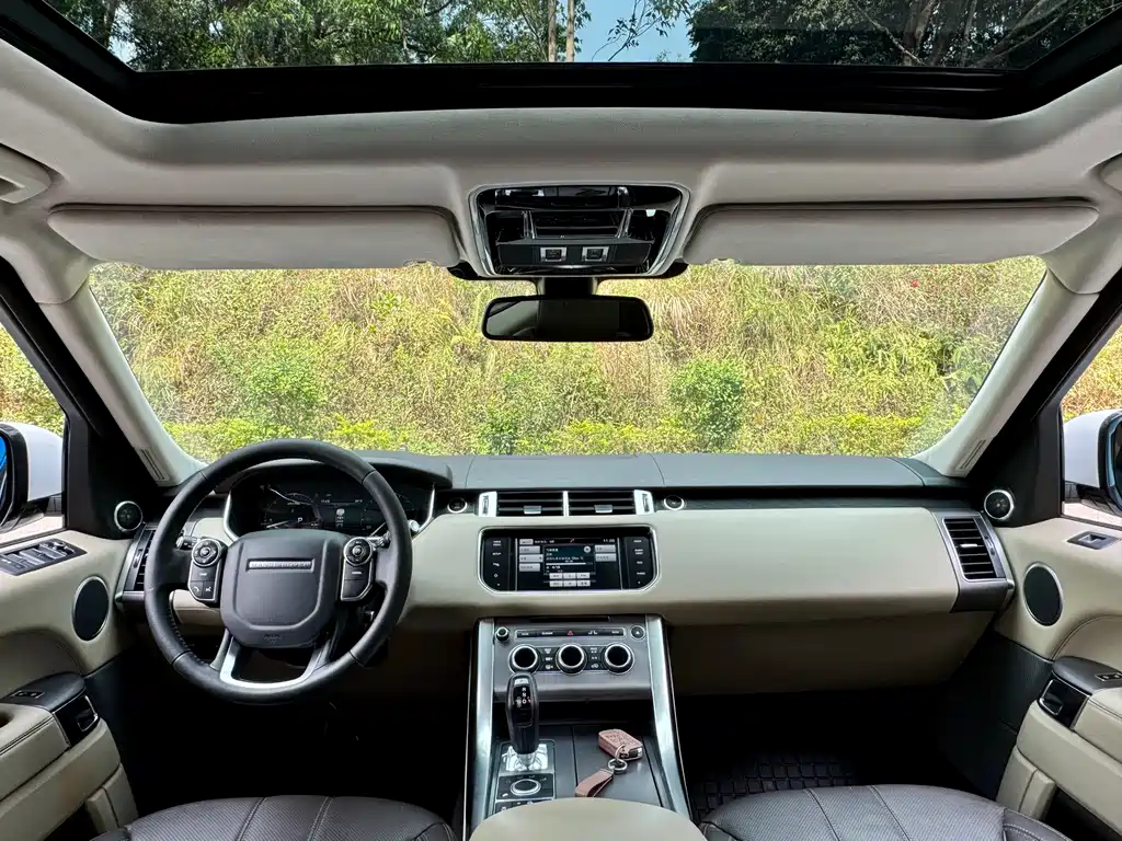 Land Rover Range Rover Sport 2015 3.0 SDV6 HSE DYNAMIC