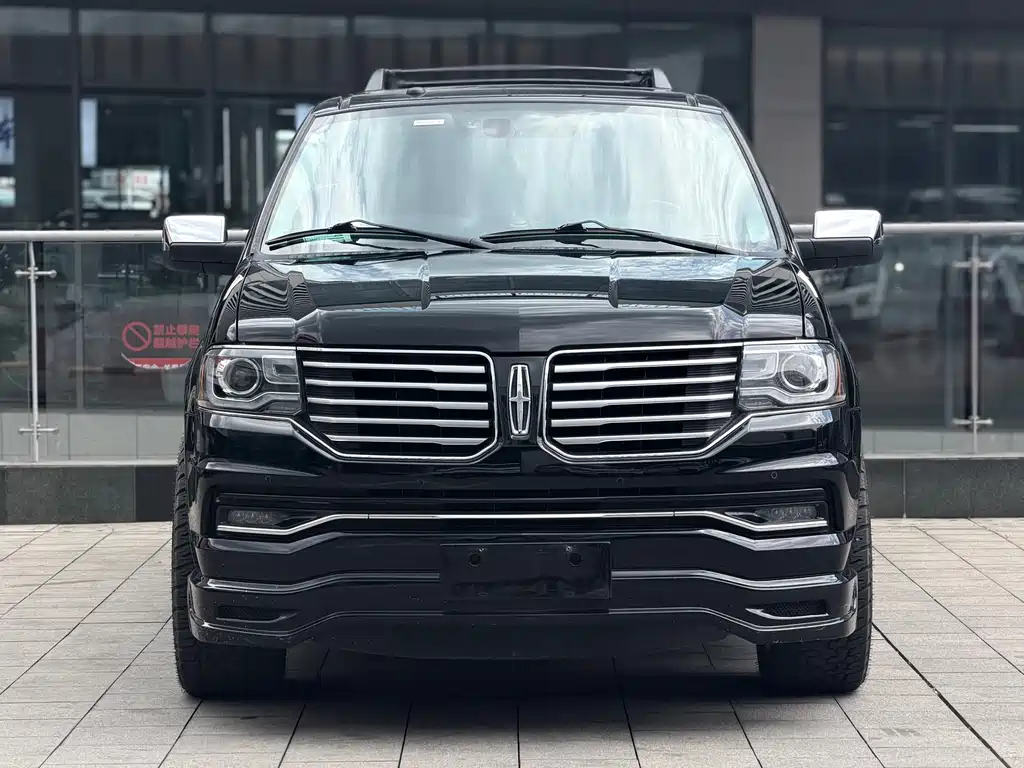 Lincoln Navigator 3.5T AWD, фото 2