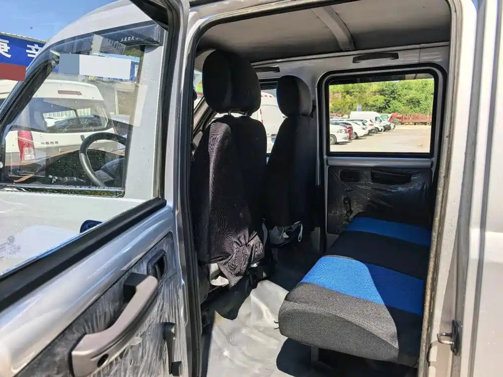 Wuling Rongguang Mini Truck — миниатюра 5