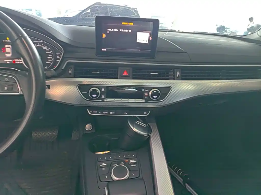 Audi A4L — миниатюра 13
