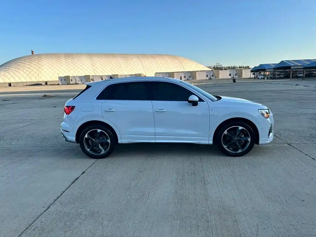 Audi Q3 — миниатюра 4