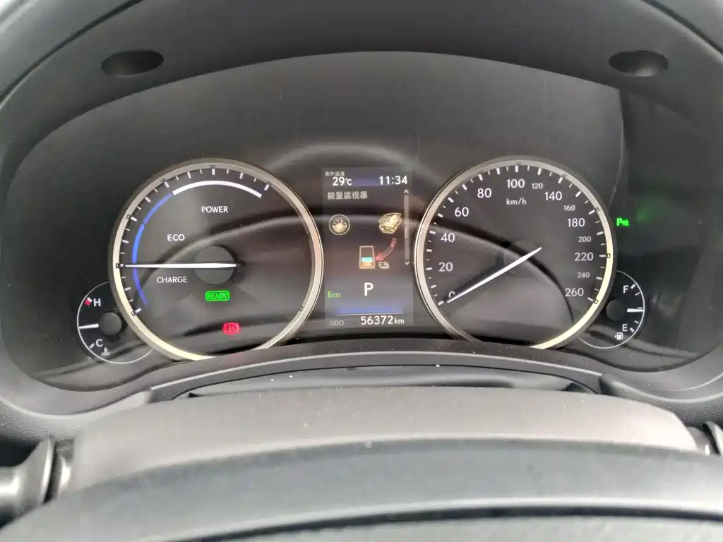 Lexus NX — миниатюра 11