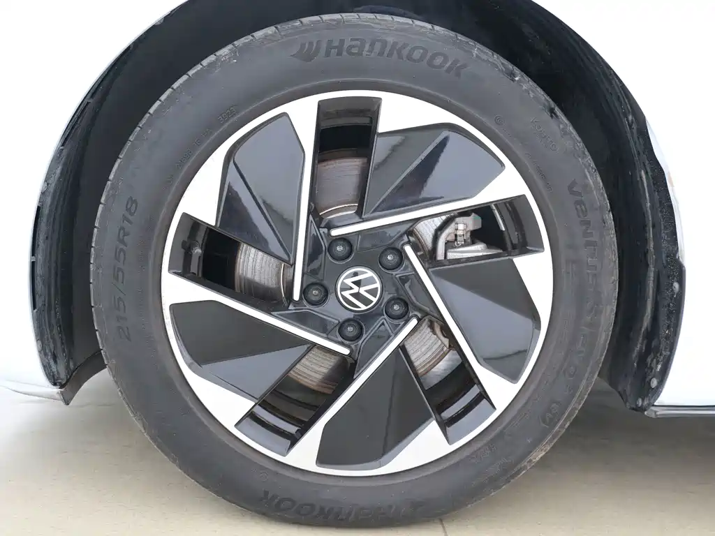 Volkswagen ID.3 — миниатюра 10
