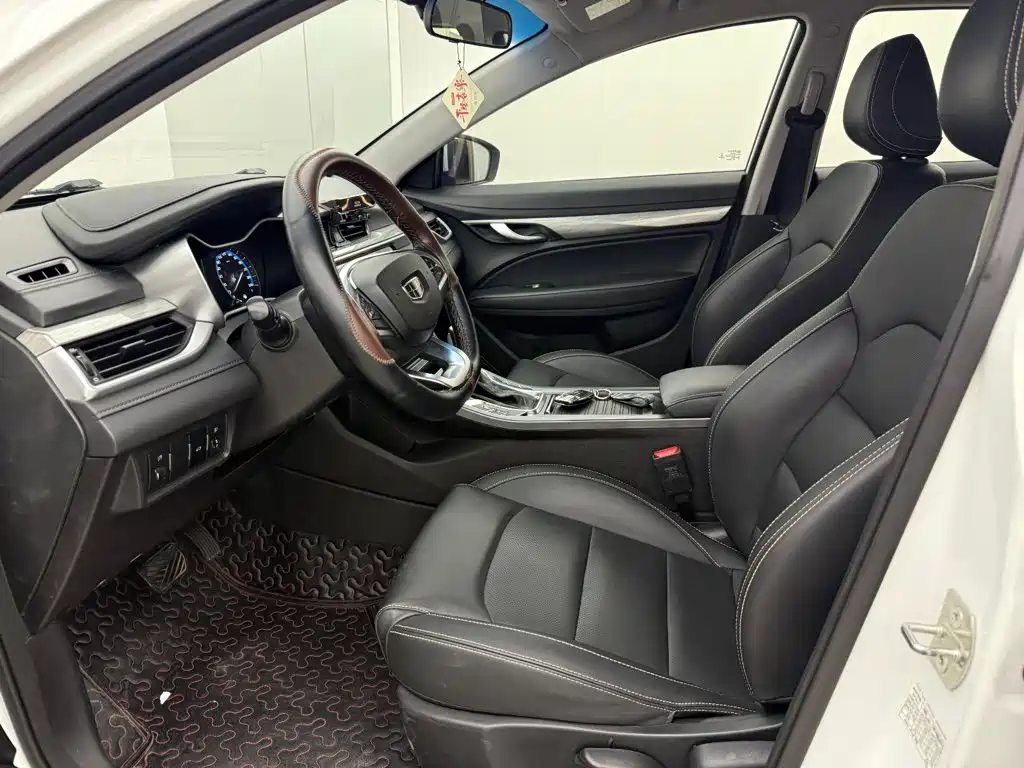 Geely Emgrand — миниатюра 7