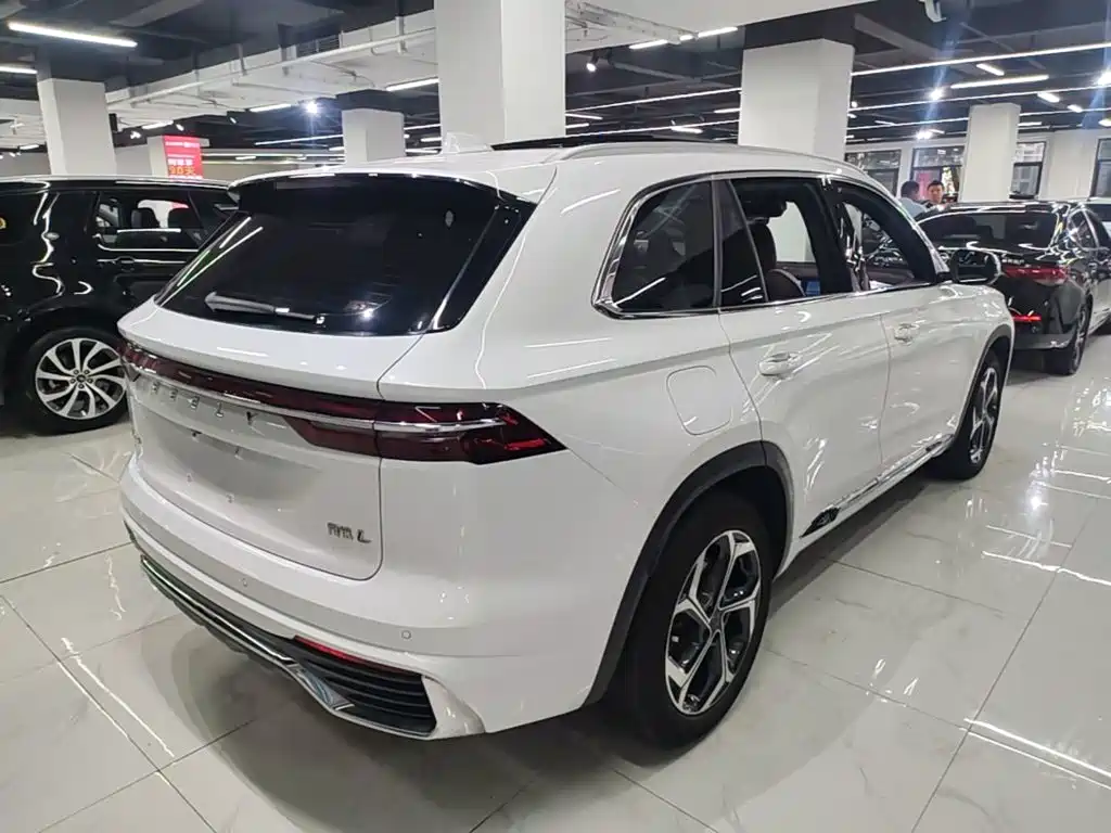 Geely Xingyue L — миниатюра 7