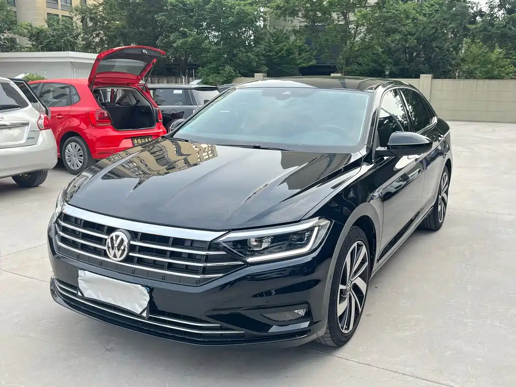 Volkswagen Sagitar 2022