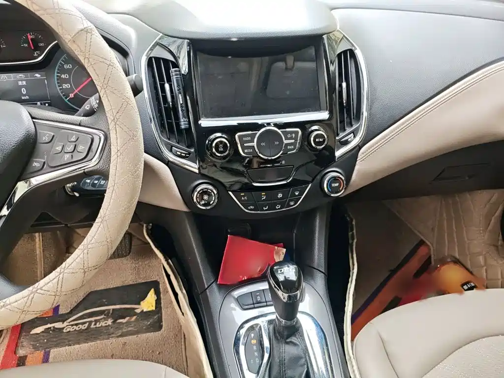 Chevrolet Cruze — миниатюра 6