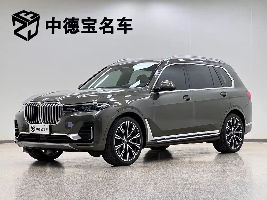 BMW X7 2021