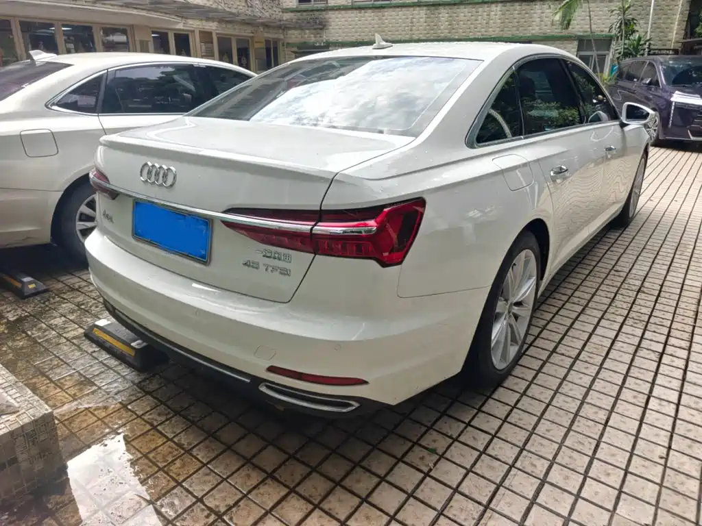 Audi A6L — миниатюра 5