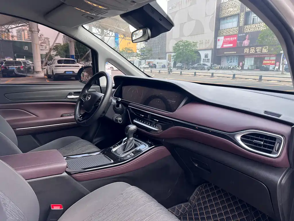 GAC Motor Trumpchi M6 — миниатюра 21