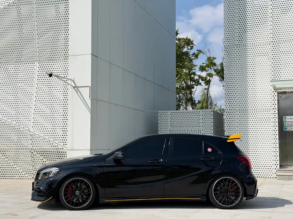 Mercedes-Benz A-Class AMG (Import) — миниатюра 13