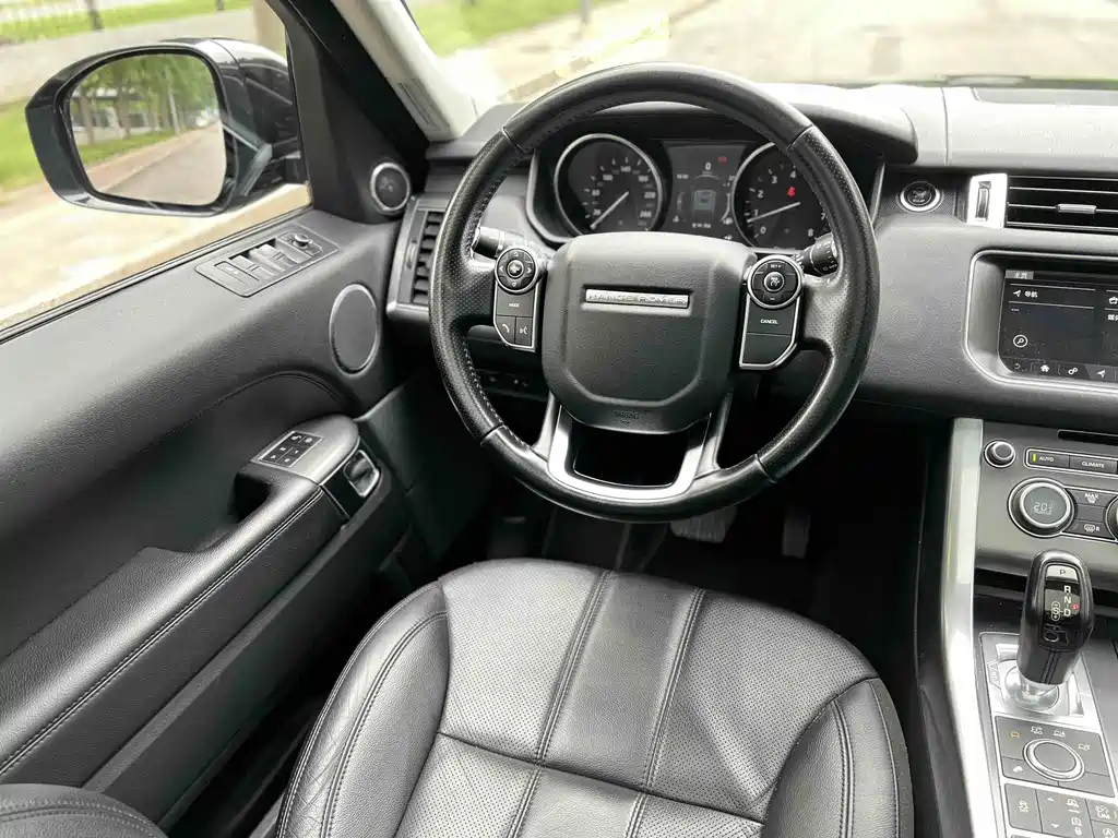 Land Rover Range Rover Sport 2017 3.0 SC V6 SE