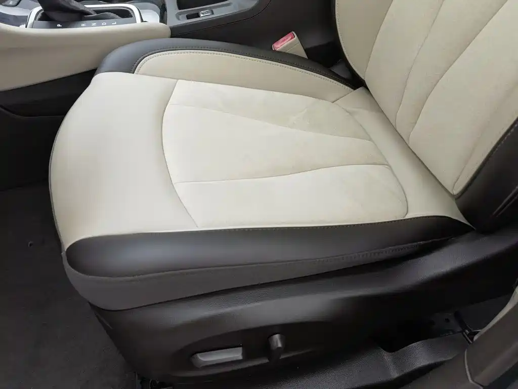 Buick Verano — миниатюра 20