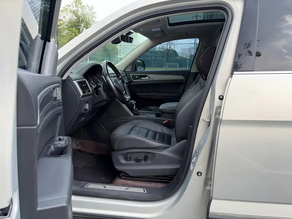 Volkswagen Teramont — миниатюра 10