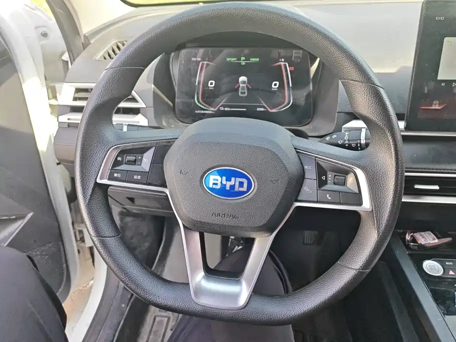 BYD e3 — миниатюра 15