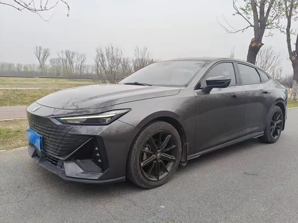 Changan UNI-V 2023