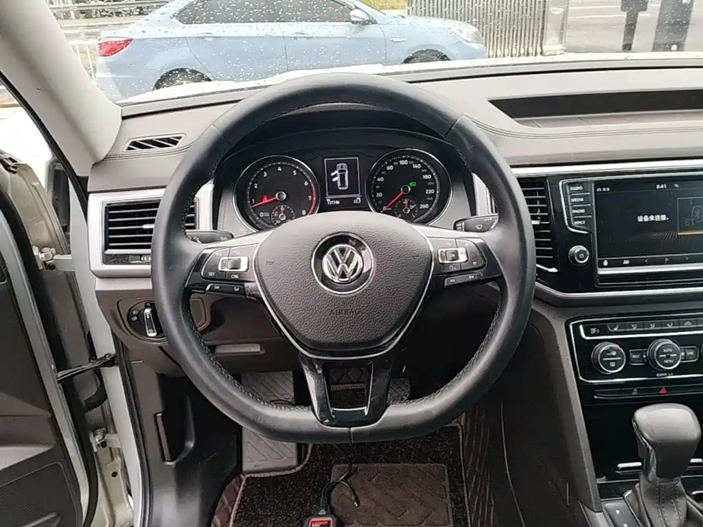 Volkswagen Teramont — миниатюра 11
