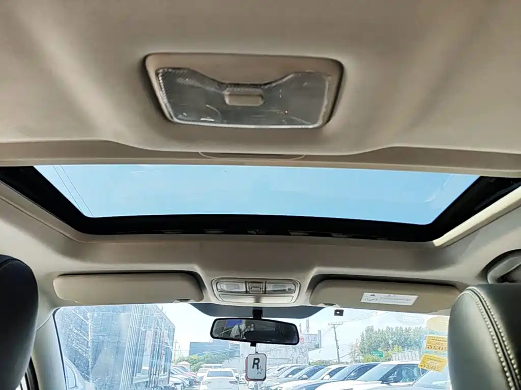 Landwind Landwind X2 — миниатюра 18