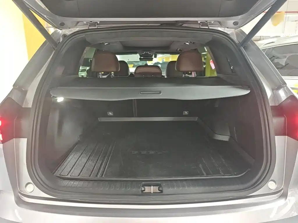 Geely Xingyue L — миниатюра 19