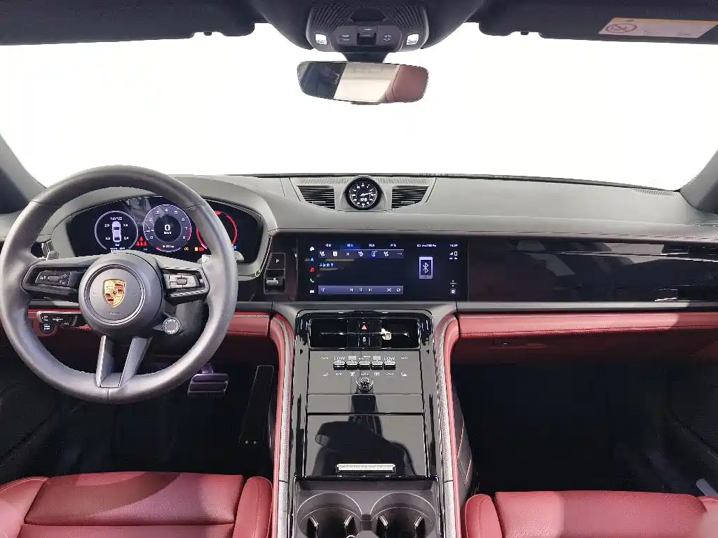 Porsche Panamera — миниатюра 10