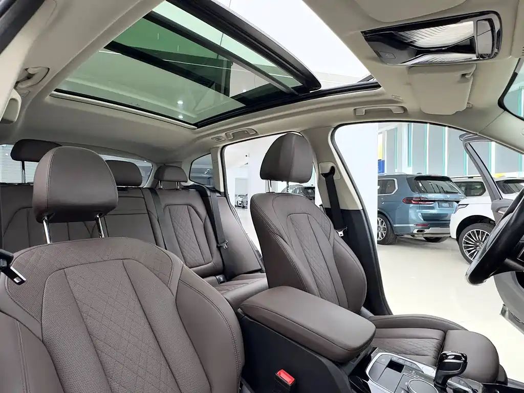 BMW X3 — миниатюра 18